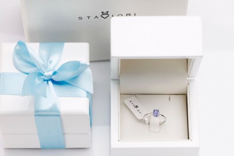 Złoty pierścionek PBD1922T - Diament