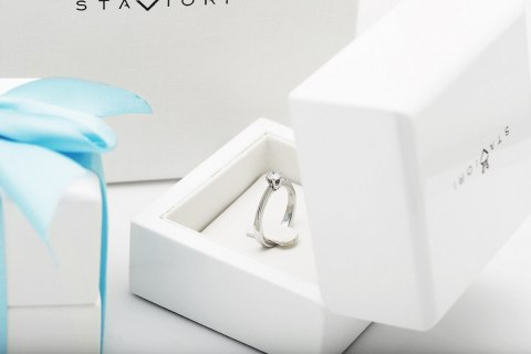 Złoty pierścionek PBD4409 - Diament