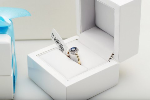 Złoty pierścionek PZS0100 - Diament