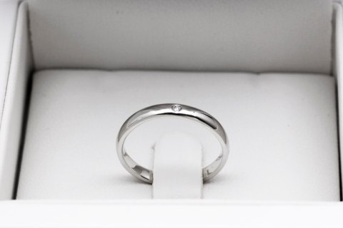 Złota obrączka PBD4790 - Diament