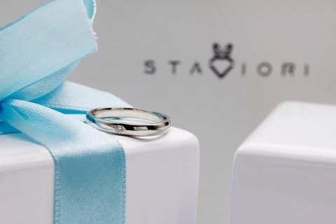 Złota obrączka PBD4790 - Diament