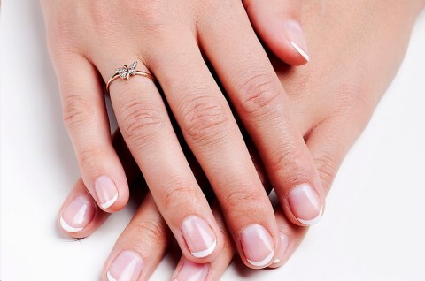 Złoty pierścionek PXD1891R - Diament