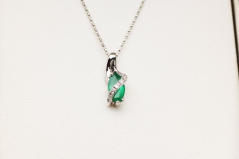 Złoty wisiorek WBD3825E - Diament