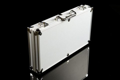 Poker set 300 szt żetonów z akcesoriami