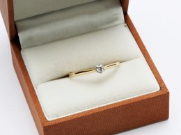 Złoty pierścionek PXD1935 - Diament