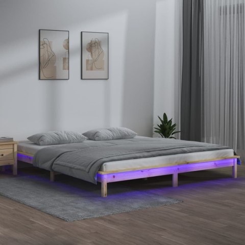 Rama łóżka z LED, 200x200 cm, lite drewno