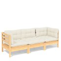 3-osobowa sofa ogrodowa z kremowymi poduszkami, drewno sosnowe