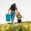 Lodówka turystyczna 42L KAMAI ICEBERG na wkłady mrożące, turkusowa z białą rączką