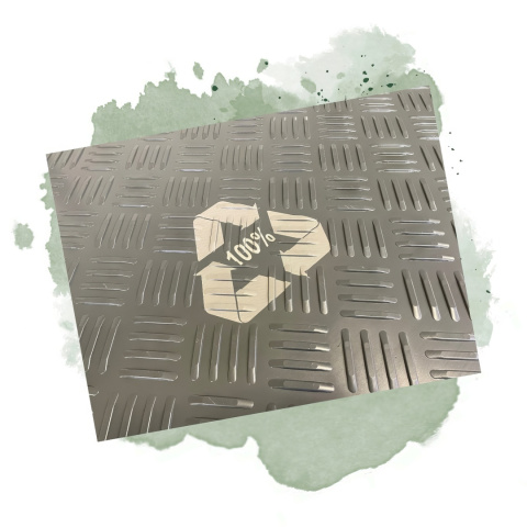 Płyta drogowa 2m x 1m x 15mm z tworzywa sztucznego LDPE z recyklingu Płyta drogowa 2m x 1m x 15mm z tworzywa sztucznego LDPE z recyklingu