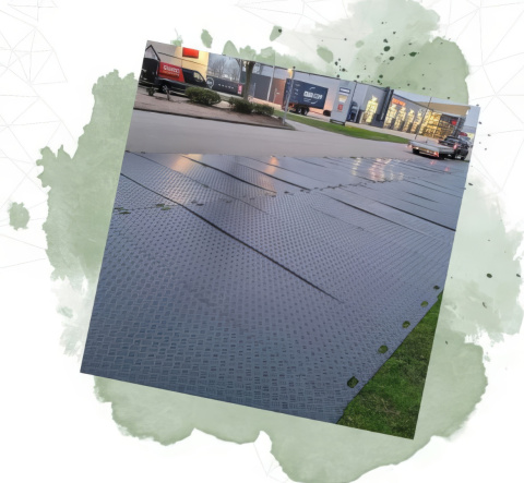 Płyta drogowa 2m x 1m x 15mm z tworzywa sztucznego LDPE z recyklingu Płyta drogowa 2m x 1m x 15mm z tworzywa sztucznego LDPE z recyklingu