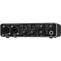 Interfejs dźwięku Behringer UMC204HD