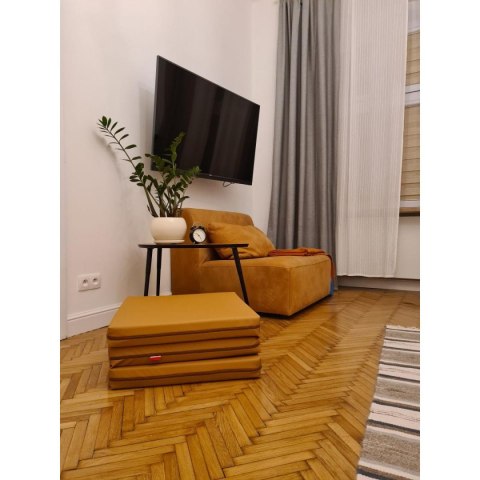 MATERAC GIMNASTYCZNY SKŁADANY BRĄZOWY 180CM BENCHK