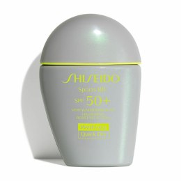 Ochrona przeciwsłoneczna z kolorem Shiseido Sports BB SPF50+ Jasny Odcień (30 ml)