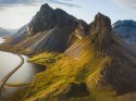 Obraz Wieloczęściowy Widok Z Lotu Ptaka 3D Na Islandzkie Góry