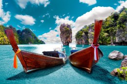 Obraz Wieloczęściowy Łodzie Na Morzu Andamańskim W Tajlandii