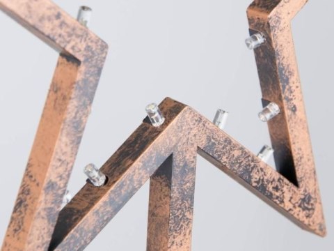 Świąteczna dekoracja - brązowa gwiazda na stojaku