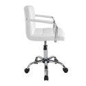 Obrotowe krzesło biurowe z chromowanymi podłokietnikami, bia