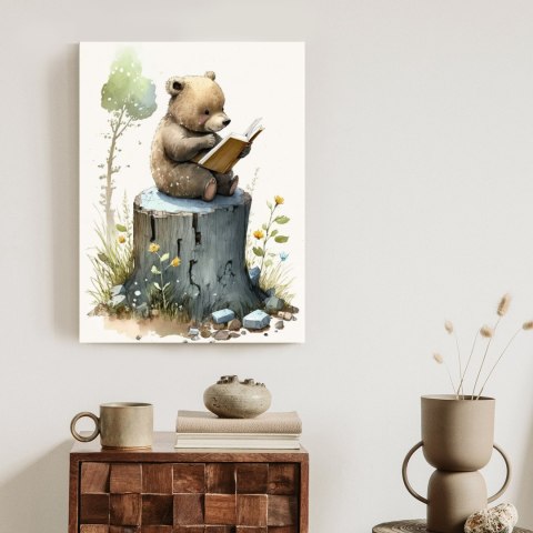 Plakat Niedźwiadek Czytający Bajki Na Pniu Drzewa