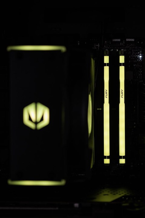 Actina iCUE 7500F/32GB/1TB/RX7700XT/750W