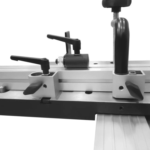 Piła pilarka tarczowa stołowa do drewna śr. 200 mm 400 V 1100 W