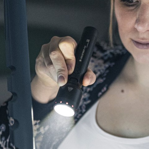 Latarka Ledlenser P6R