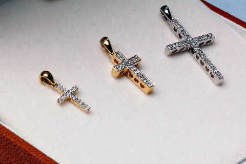 Złoty wisiorek WZD1904 - Diament