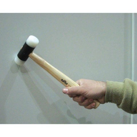 Nylonowy młotek ATM