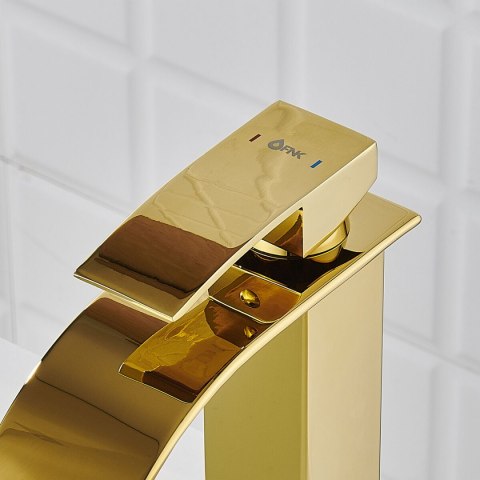 Kran jednouchwytowy Fontastock Stal nierdzewna Mosiądz Stop cynku Wysoki