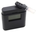 Cyfrowy tester alkoholu w wydychanym powietrzu — czarny