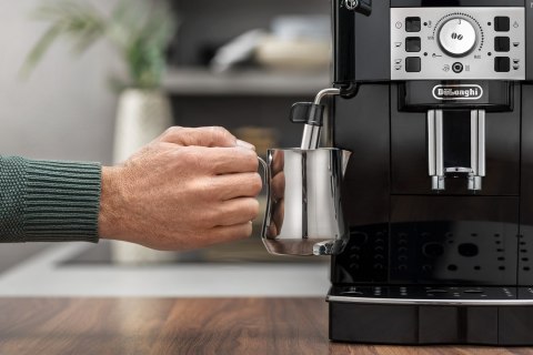 Ekspres ciśnieniowy DeLonghi ECAM 21.110.B