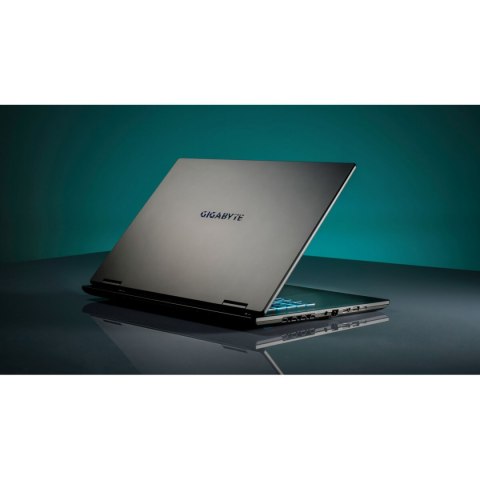 Laptop Gigabyte GAMING A16 CTHI3ES894SD 16" 16 GB RAM 1 TB SSD Intel Core i7-13620H