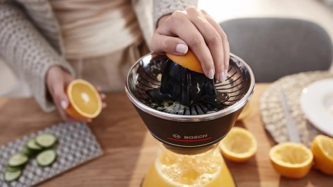 Wyciskarka do cytrusów BOSCH MCP72GPB (40W; 1l; kolor czarny, kolor przeźroczysty)