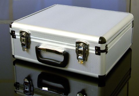 Zestaw do pokerat 600 szt żetonów OCEAN z akcesoriami