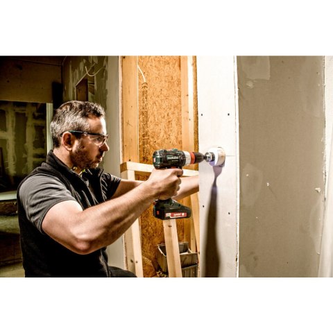 Wkrętak elektryczny Metabo 900 W 34 Nm