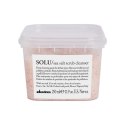 Peeling do skóry głowy Davines R Solu Salt Scrub 250 ml