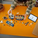 LEGO City 60471 Ciężarówka z laboratorium arktycznej odkrywczyni