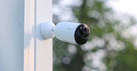 Kamera z panelem słonecznym EZVIZ CB3 Wi-Fi