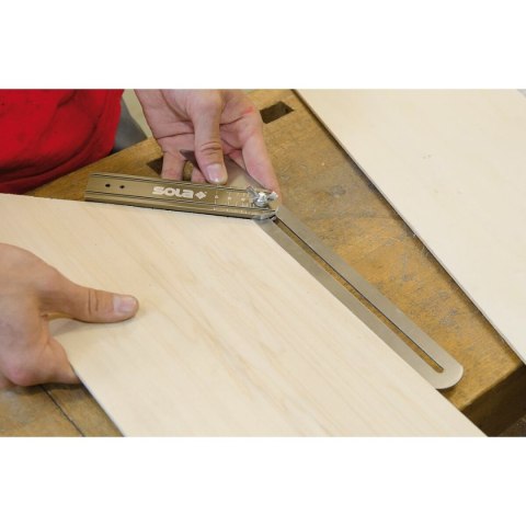 Kątownik z podziałką kątów SOLA VSTG 200 mm