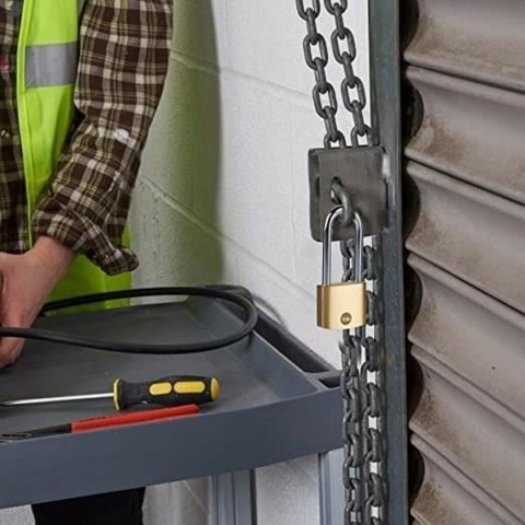 Zamek na klucz Yale Złoty