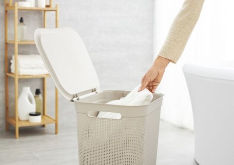 Kosz na bieliznę BRISEN 50 L, plastik, cappuccino