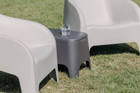 PETRA ARMCHAIR Krzesło plastikowe, szare