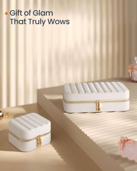 Biała szkatułka na biżuterię z lusterkiem