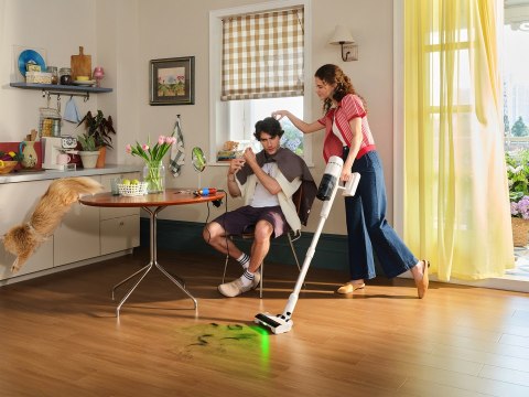 Bezprzewodowy odkurzacz pionowy Roborock H60 Hub