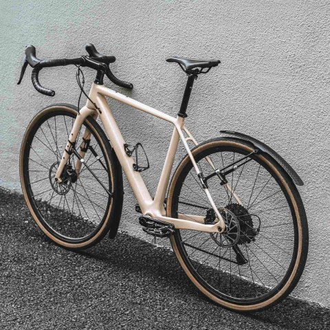 Błotnik rowerowy uniwersalny z regulacją - czarny