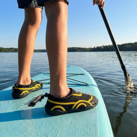 BUTY DO WODY JUNIOR BLACK/ YELLOW XQMAX R.29